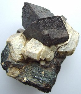Opale verte de Madagascar (710g